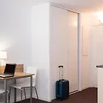 Adagio Access Paris 3* קלמאר