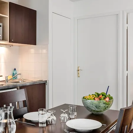 巴黎克拉马尔爱达格公寓式酒店