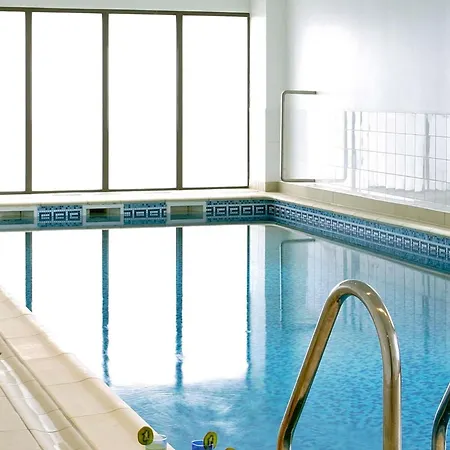 Adagio Access Paris מלון דירות 3*