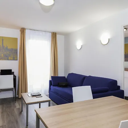 Adagio Access Paris Aparthotel 3*
