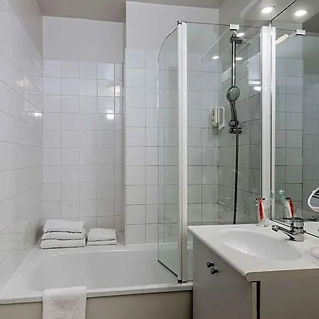 Adagio Access Paris