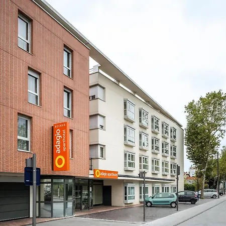 巴黎克拉马尔爱达格公寓式酒店 公寓式酒店 3*