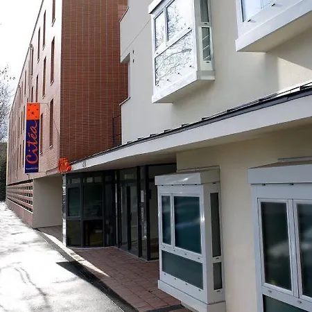 巴黎克拉马尔爱达格公寓式酒店