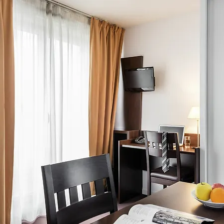 公寓式酒店 巴黎克拉马尔爱达格公寓式酒店 3*