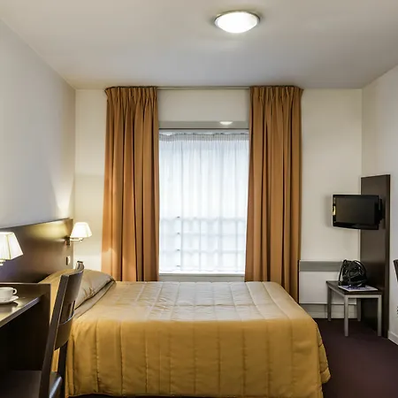 巴黎克拉马尔爱达格公寓式酒店 3* 克拉马