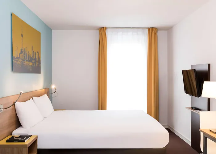 Aparthotel Adagio Access Paris 3*