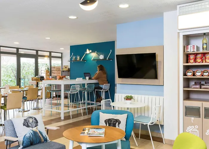 Adagio Access Paris Aparthotel Clamart